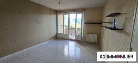 Appartement à louer, 3 pièces - Privas 07000 - Photo 2