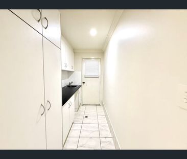 22 Coochin Place, Tingalpa, Qld 4173 - Photo 2