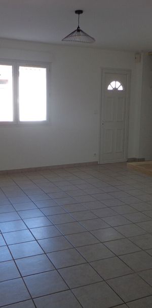 Location Appartement 1 pièce 29m² - Photo 1
