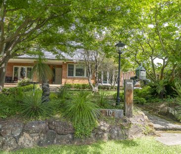 10 Heights Crescent, Middle Cove, NSW 2068 - Photo 3