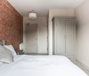 Apt 1 The Residence, 334 Ormeau Road, Belfast, BT7 2GE - Photo 6
