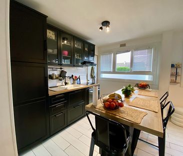 A LOUER F3 MEUBLE - SECTEUR VENOIX - Photo 4