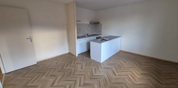 Location Appartement 2 pièces 37m² HAUBOURDIN 59320 - Photo 2