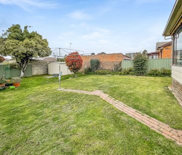30 Margaret Street, Wendouree - Photo 3