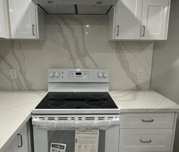 4468 ASHLEY AVENUE - Photo 4