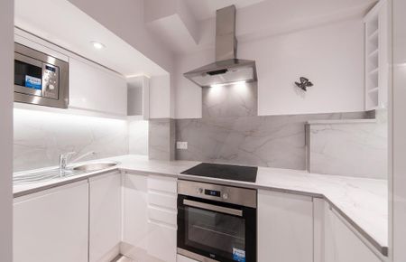 2 bedroom flat to rent - Photo 5