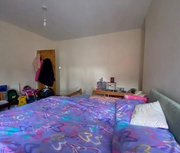 4 bedroom terraced house to rent - Photo 1