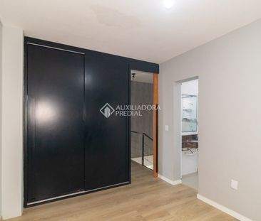 Casa em Condomínio com 2 quartos e 81m² para alugar em Tristeza, Po... - Foto 2