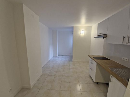 A LOUER STUDIO 17.57m² 92200 NEUILLY SUR SEINE - Photo 1