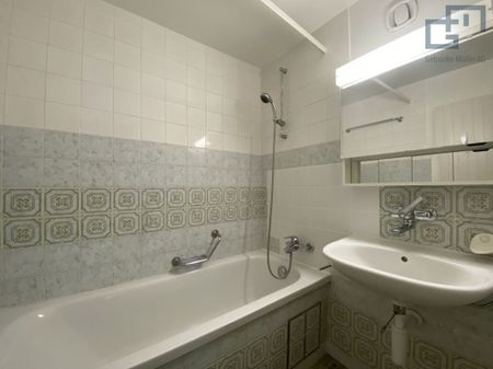 Grosszügige und lichtdurchflutete Wohnung an ruhiger Lage! - Photo 5