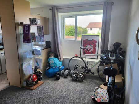Studio to rent - Photo 4