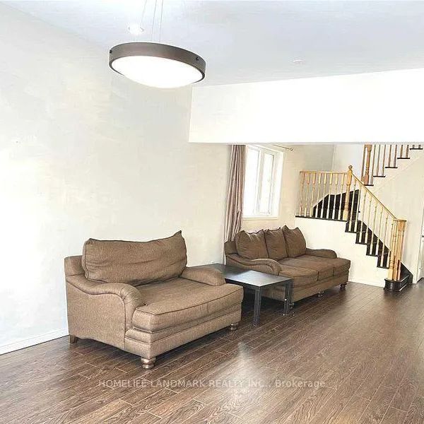 45 HEADON AVENUE - Photo 1