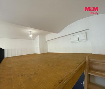 Pronájem bytu 1+kk a garsoniéry 30 m², Pražská třída 141, Hradec Kr... - Photo 5