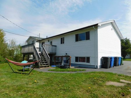 FOR RENT – 75 Nappan Drive (Upper Unit), Lower Sackville, Nova Scotia - Photo 5