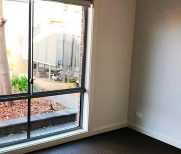 Modern Comfort Meets Convenience - Photo 1