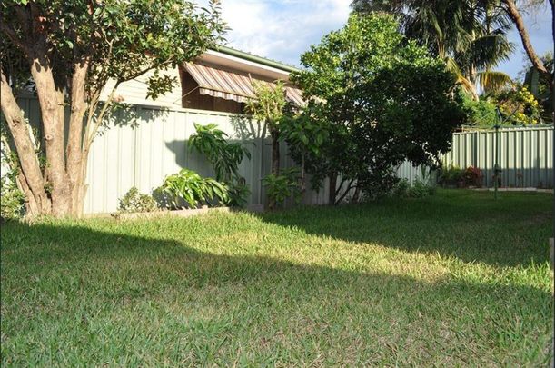 3 Bedroom Family Home&excl;&excl; - Photo 1