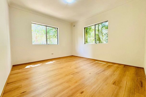 Spacious 2 bedroom unit with garage and balcony**1st Open Inspection Wednesday from 1-1.15pm (No prior access)** - Photo 1