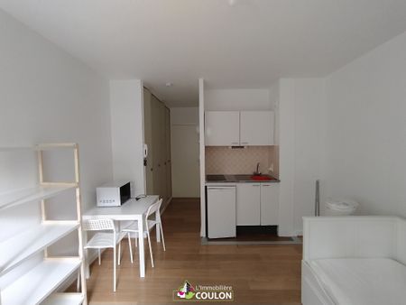 Location Appartement 1 pièce 18m² - Photo 4