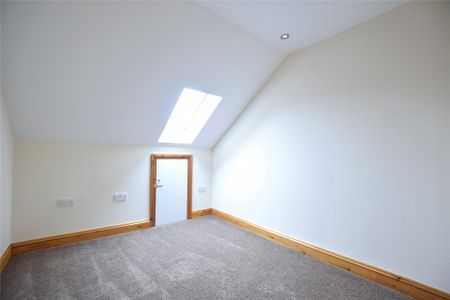 Causey Way, Stanley, DH9 - Photo 3