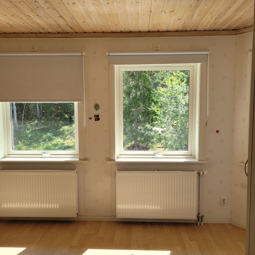 Spiskroksvägen, Huddinge - Foto 1