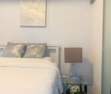 For Lease - 14 York Street Unit# 2004, Toronto, Ontario - Photo 5