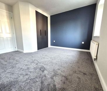 3 bedroom semi-detached house to rent - Photo 6