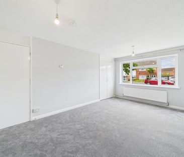 2 bedroom ground floor flat to rent - Photo 6