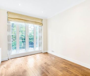 4 bedroom terraced house to rent - Photo 3