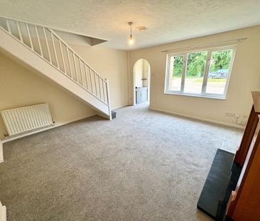 3 bedroom end of terrace house to rent - Photo 1