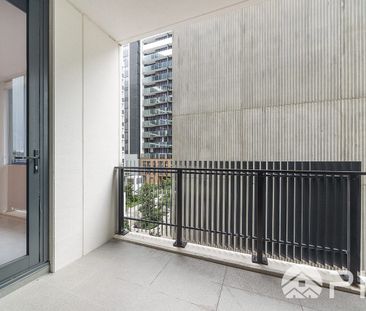 Modern Apartment in a Convenient Location - Photo 5