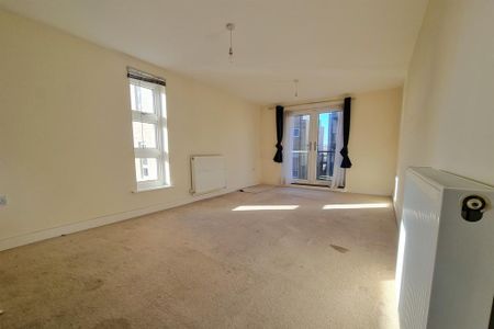 1 bedroom flat to rent - Photo 2