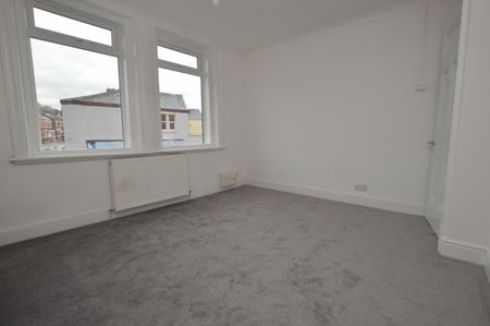 1 Bedroom Flat - Photo 5