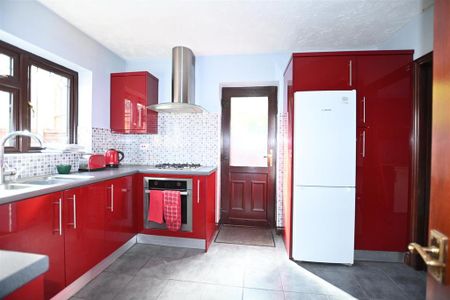 4 bedroom house to rent - Photo 5