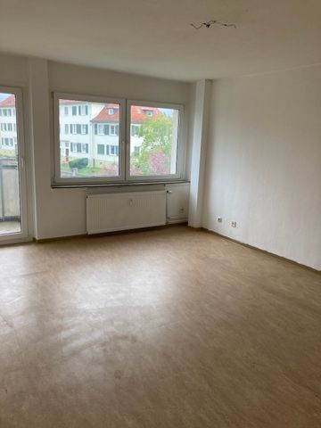 Ab sofort - 3-Zimmer-Wohnung mit Balkon! - Photo 2