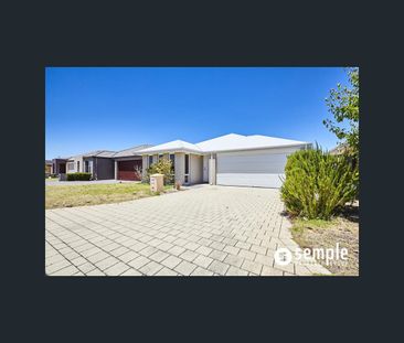 8A Barrow Crescent, Shelley, WA 6148 - Photo 1
