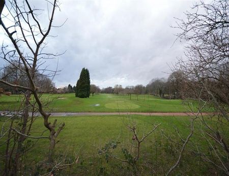 1 Bedroom Apartment To Let - Photo 3