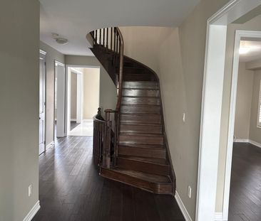 For Lease - 1399 Lormel Gate, Innisfil, Ontario - Photo 5