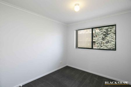 Spacious 2-bedroom residence in a superb location - Photo 2