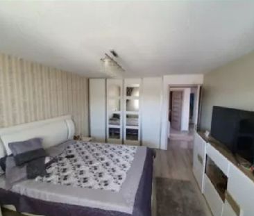 VILĂ MODERNĂ DE ÎNCHIRIAT – 5 CAMERE ȘI CURTE DE 390 M - Photo 2