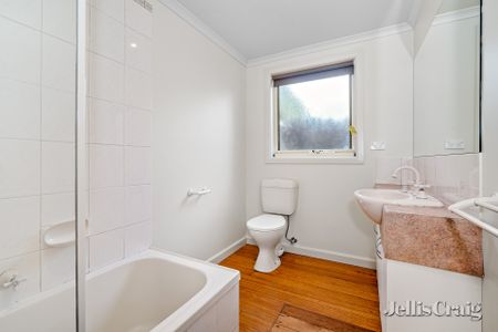 4/1314 Mair Street, Lake Wendouree - Photo 4