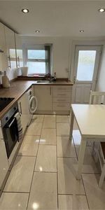 4 bedroom house share to rent - Photo 3