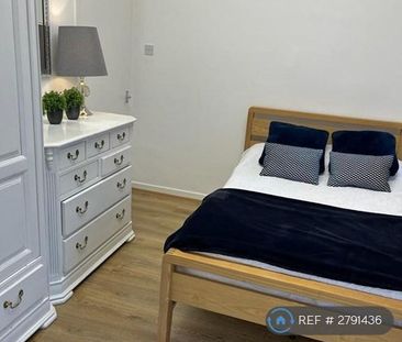 1 bedroom in a house share to rent - Photo 6