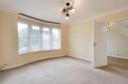 4 bedroom detached house to rent - Photo 5