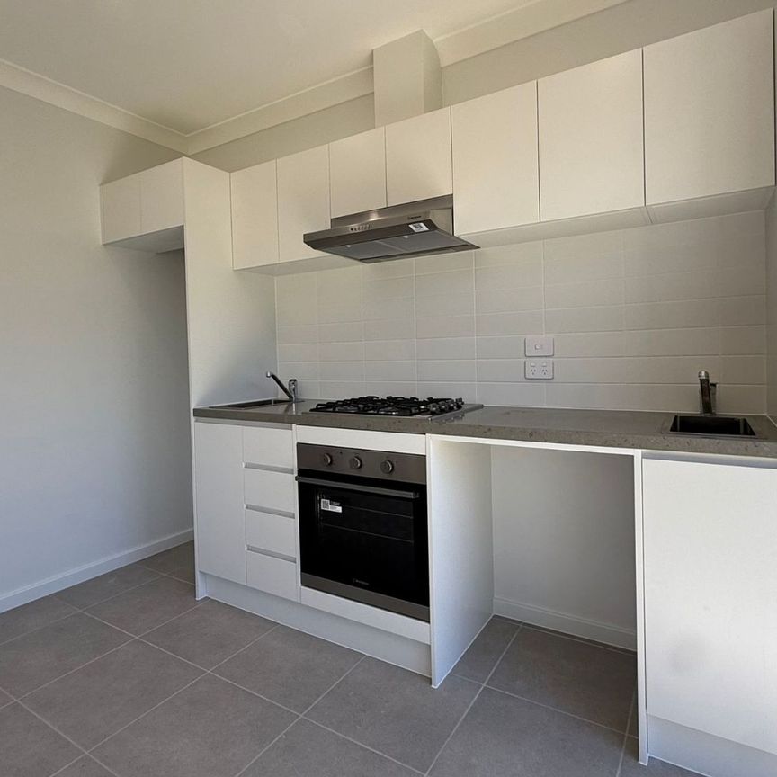 Brand New 1 Bedroom Granny Flat! - Photo 1