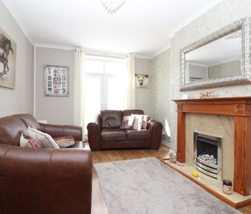 3 bedroom terraced house to rent - Photo 3