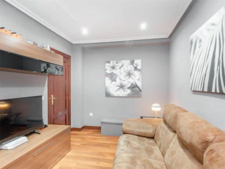 Piso de alquiler en Calle Puerto del Pino, 12, San Martín del Rey Aurelio - Photo 4
