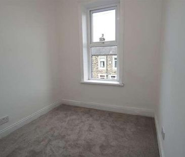 Springville Terrace, Idle, BD10 - Photo 6