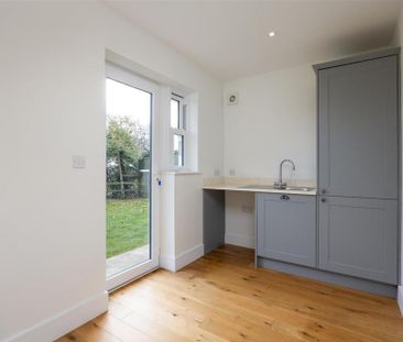 3 bedroom detached house to rent - Photo 6