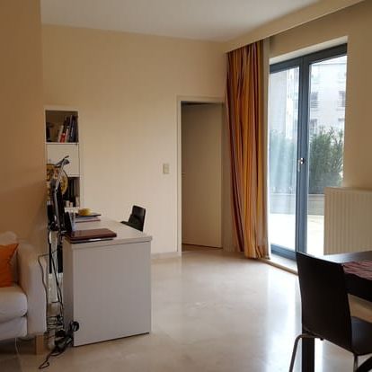 Appartement te huur - Photo 1