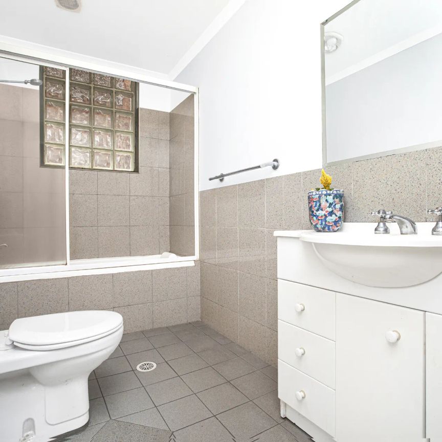 8/206 Alison Road, Randwick. - Photo 1